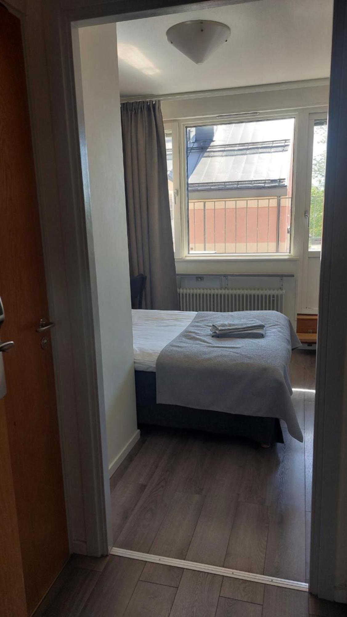 Hotel Bishops Arms Mora Room photo